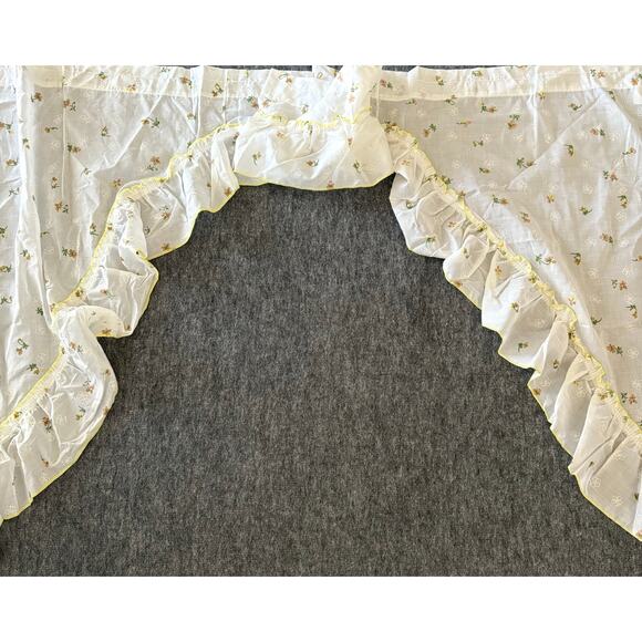 Vintage Curtain Valance Set Yellow White Floral Eyelet USA Fabric Retro 70s - Picture 5 of 7